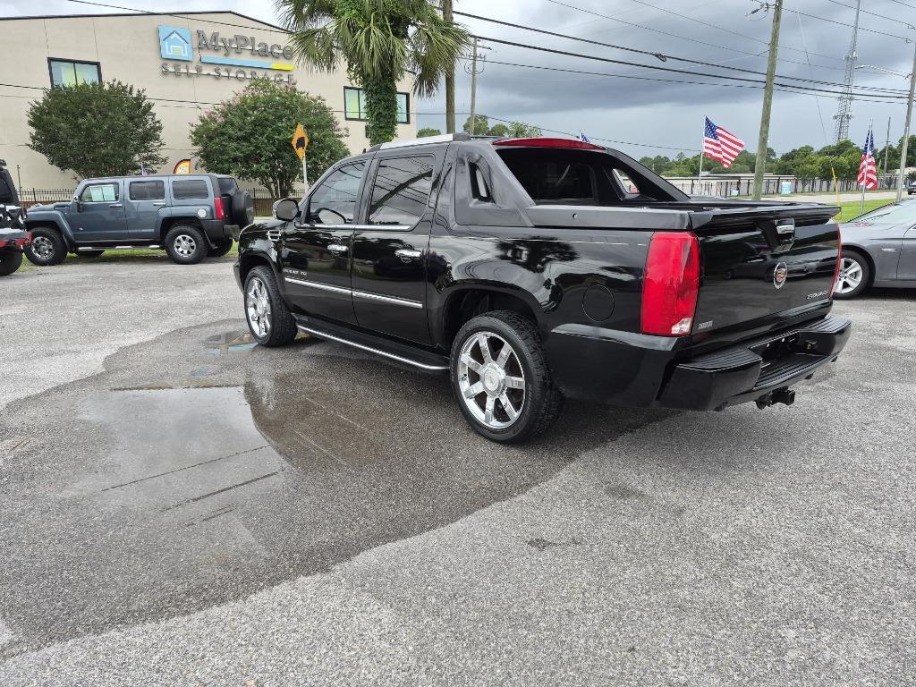2011 Cadillac Escalade - $13,995