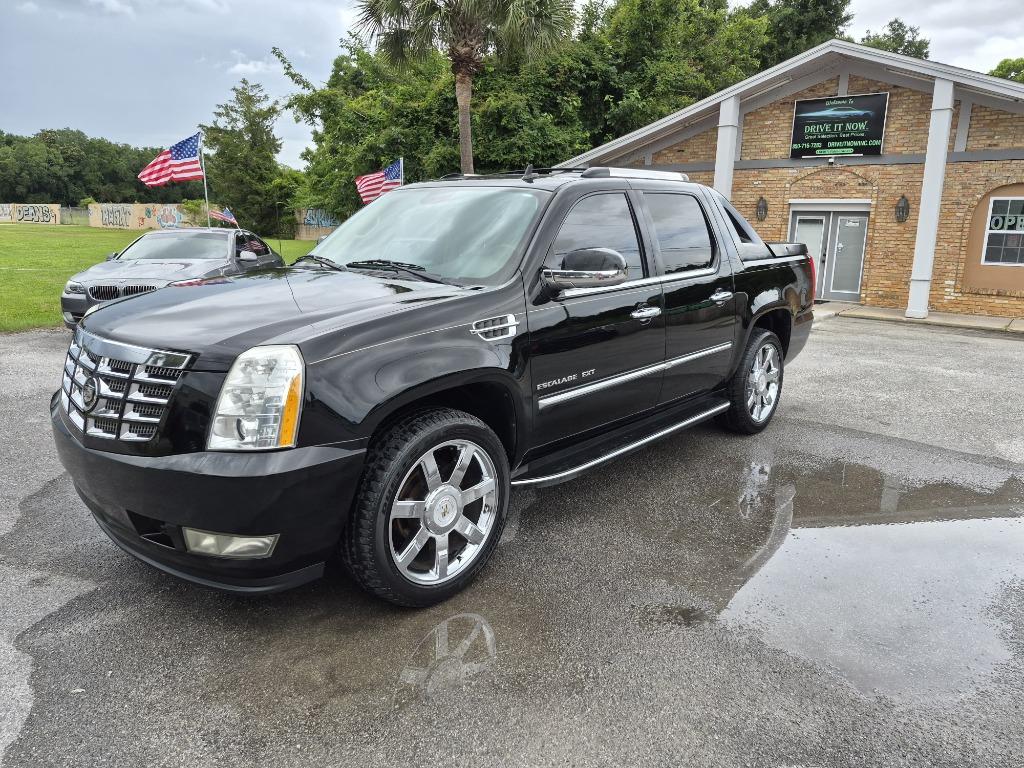 2011 Cadillac Escalade - $13,995