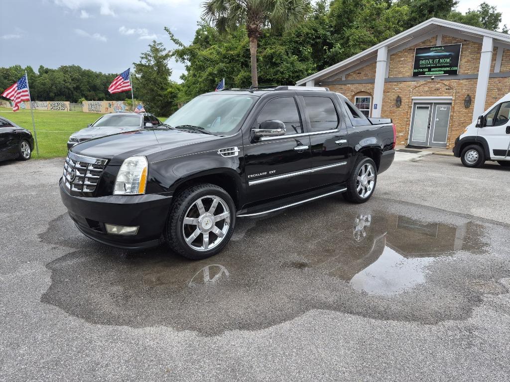 2011 Cadillac Escalade - $13,995