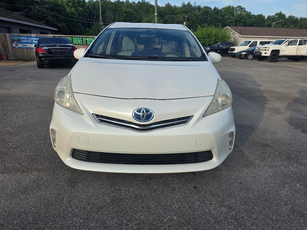 2013 Toyota Prius - $6,995