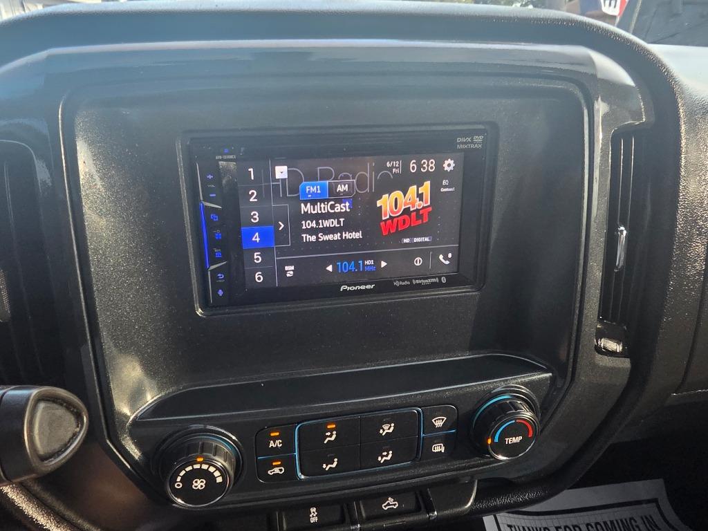2015 Chevrolet Silverado - $15,995