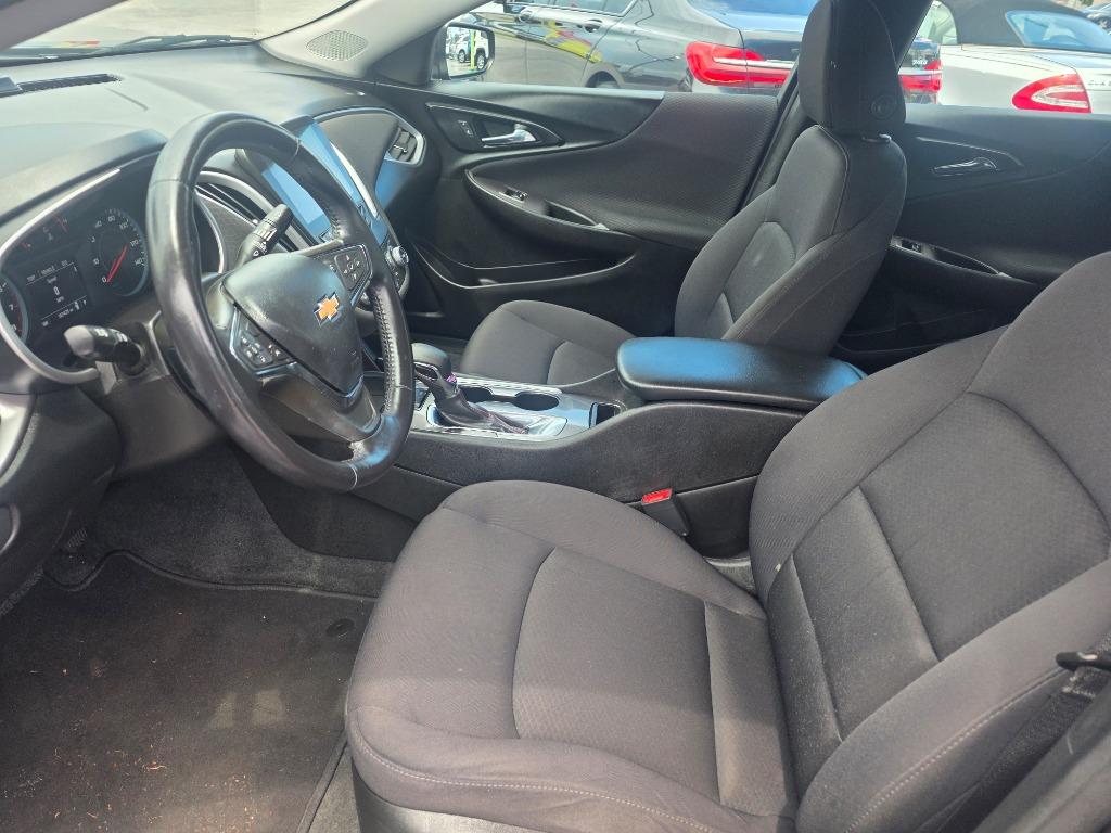 2021 Chevrolet Malibu - $14,995