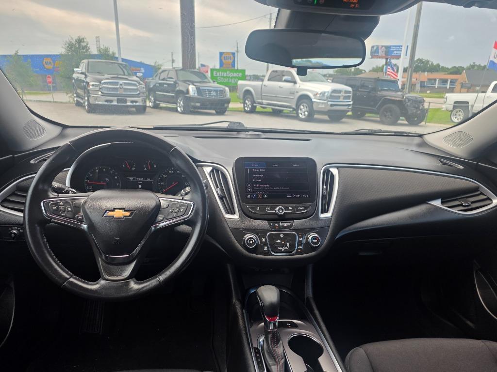 2021 Chevrolet Malibu - $14,995
