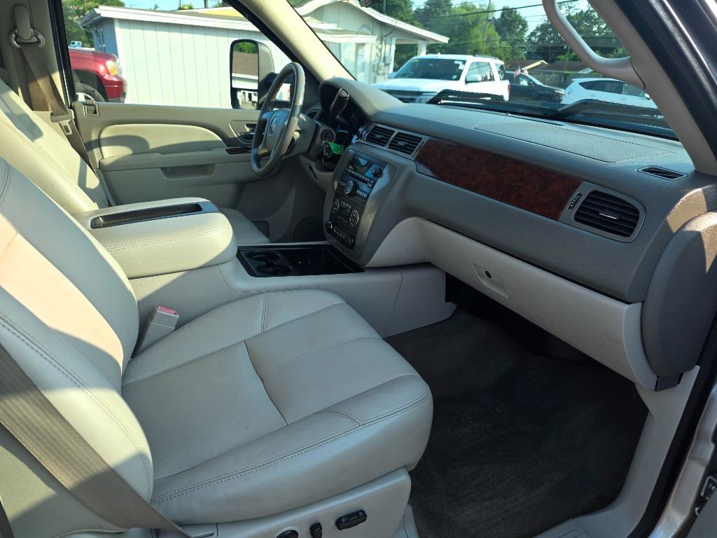 2014 GMC Sierra - $27,995