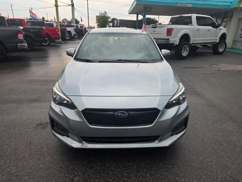 2017 Subaru Impreza - $11,995