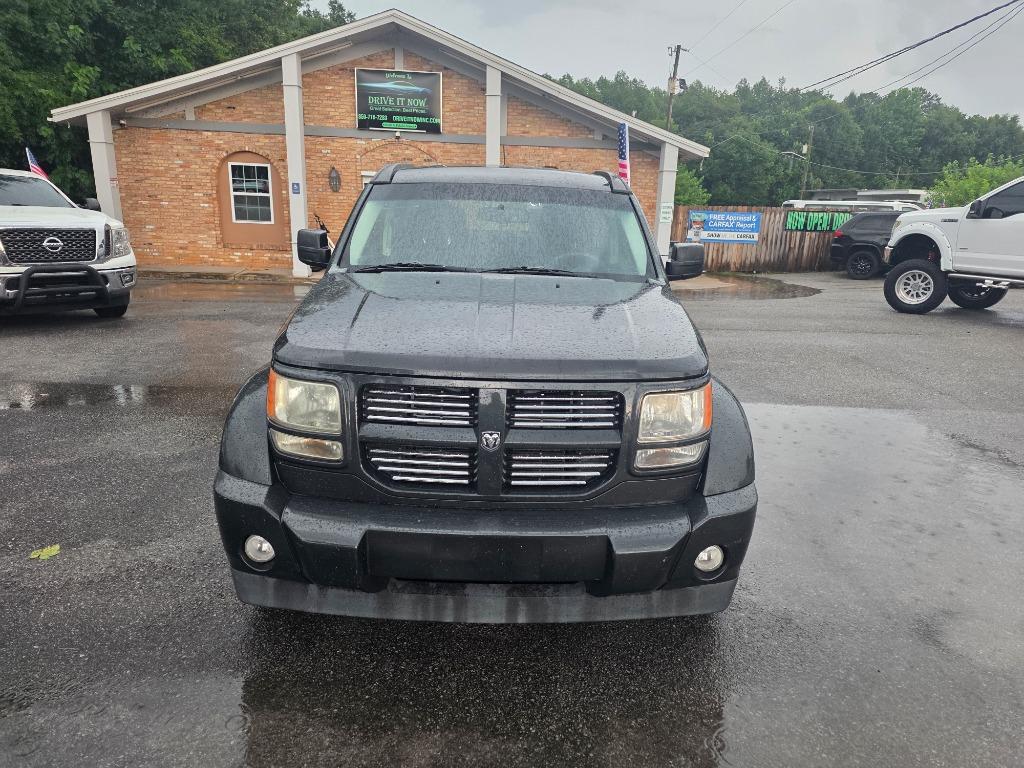 2011 Dodge Nitro - $7,995