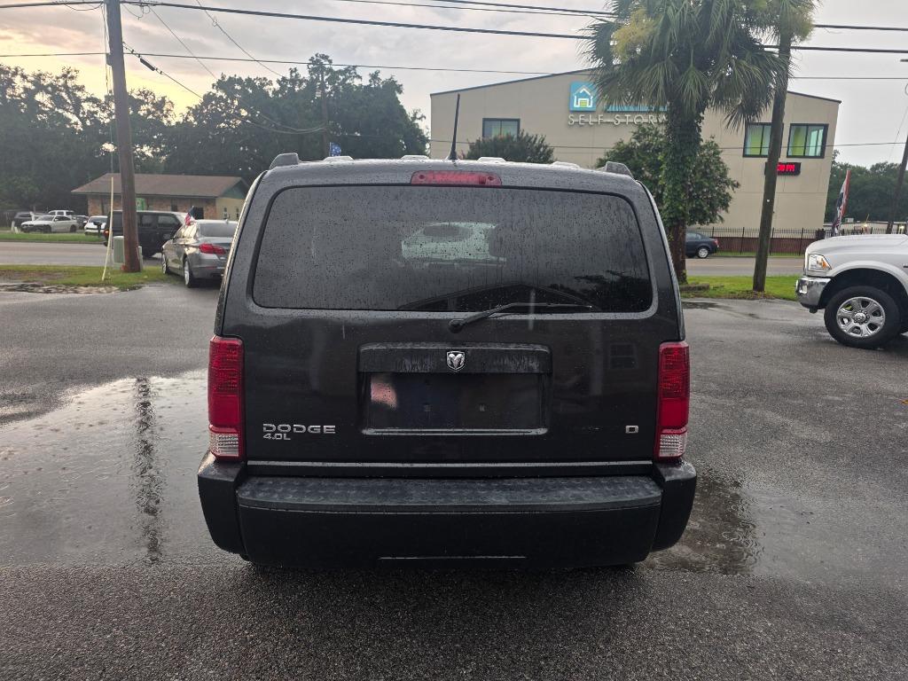 2011 Dodge Nitro - $7,995