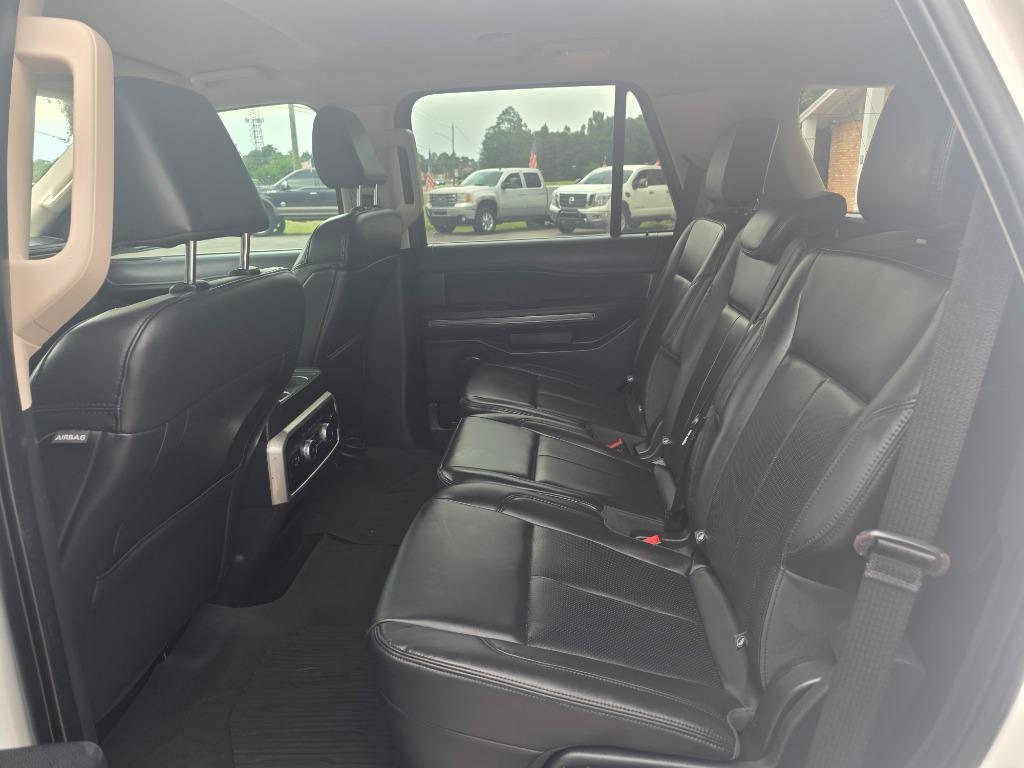 2022 Ford Expedition - $25,995