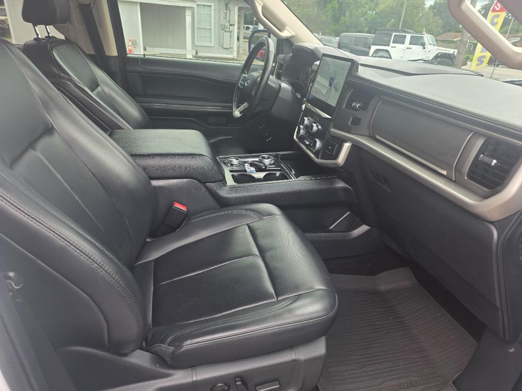 2022 Ford Expedition - $25,995