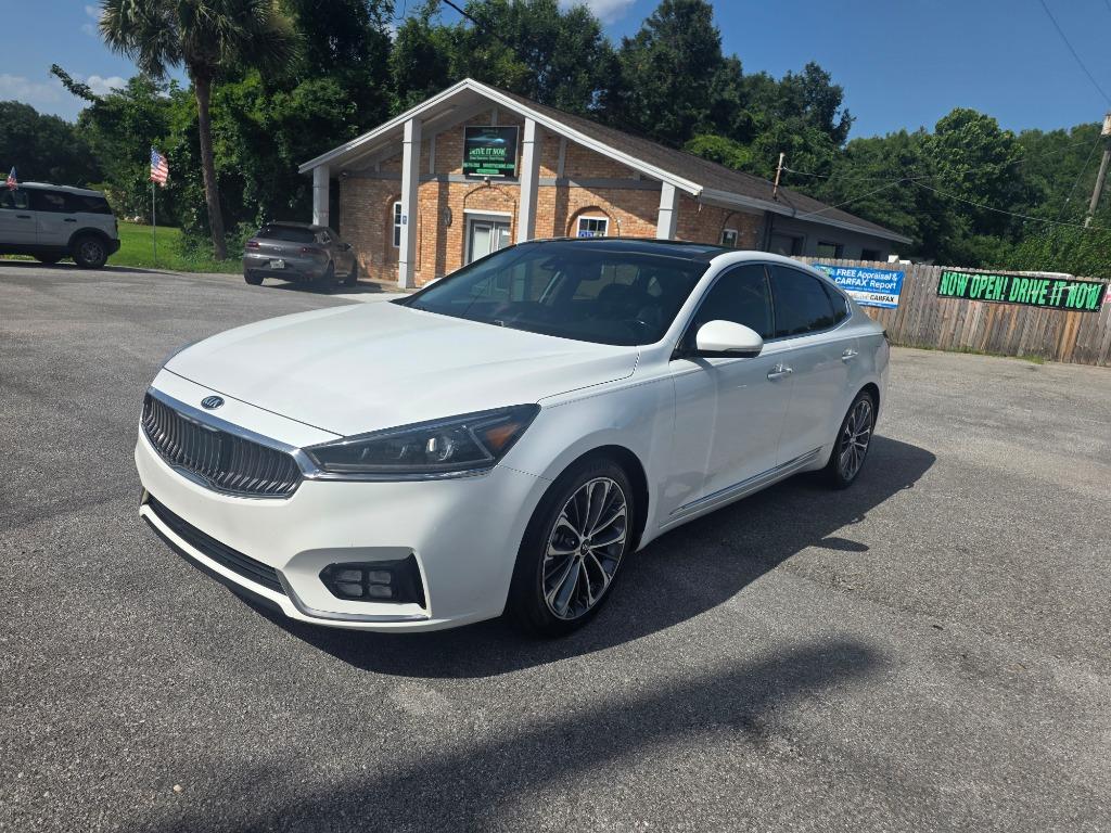 2017 Kia Cadenza - $8,995
