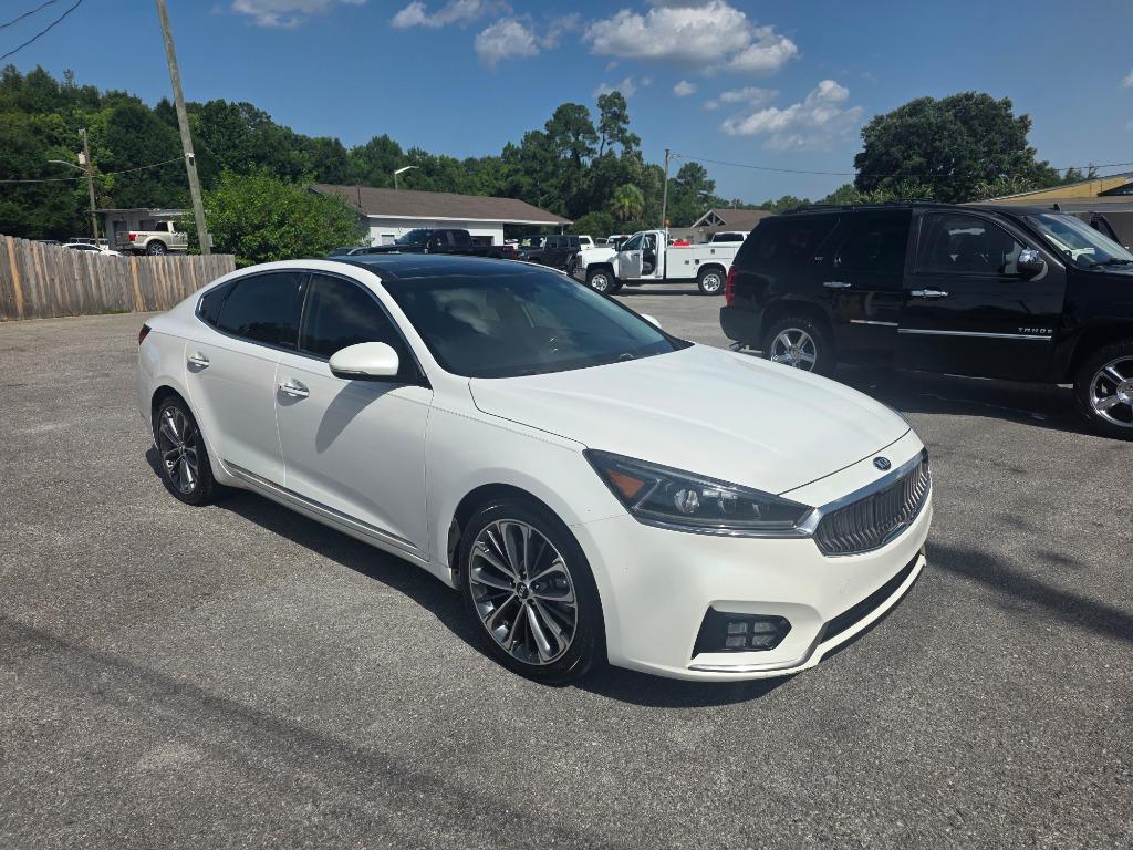 2017 Kia Cadenza - $8,995