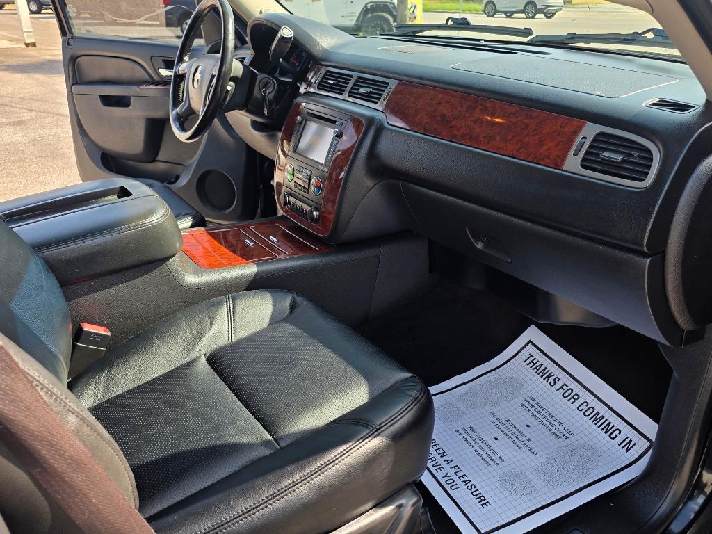2014 Chevrolet Tahoe - $12,995