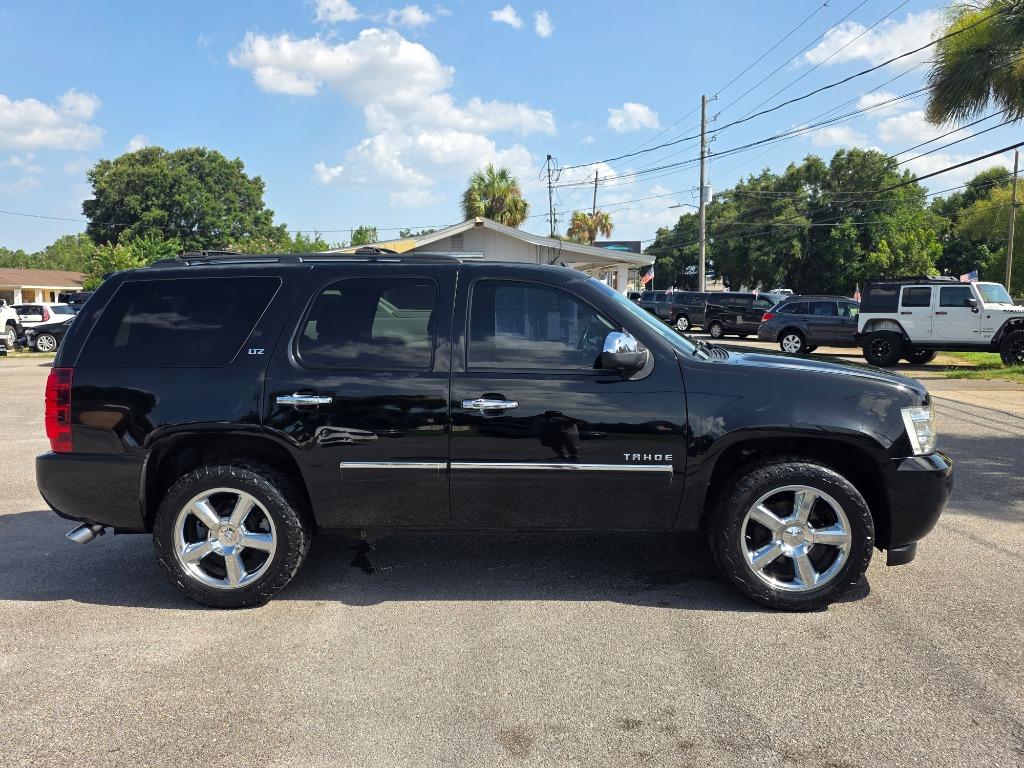 2014 Chevrolet Tahoe - $12,995