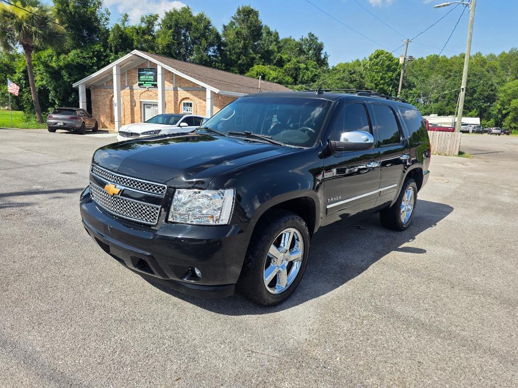 2014 Chevrolet Tahoe - $12,995