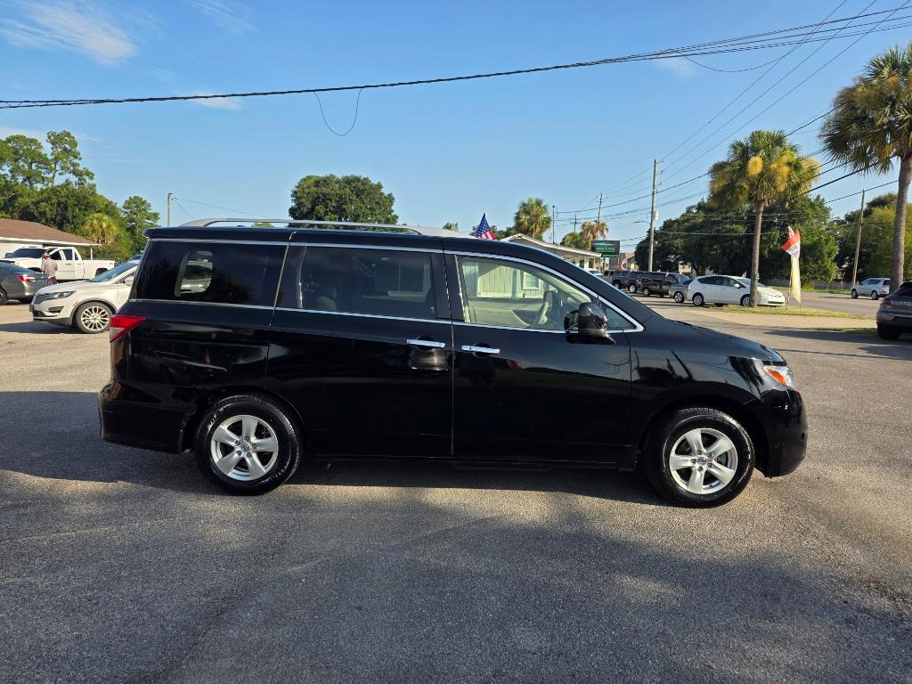 2017 Nissan Quest - $12,995