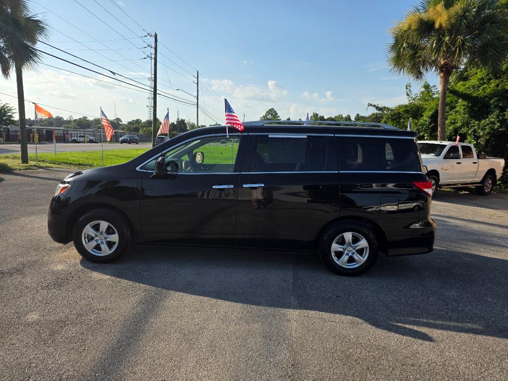 2017 Nissan Quest - $12,995