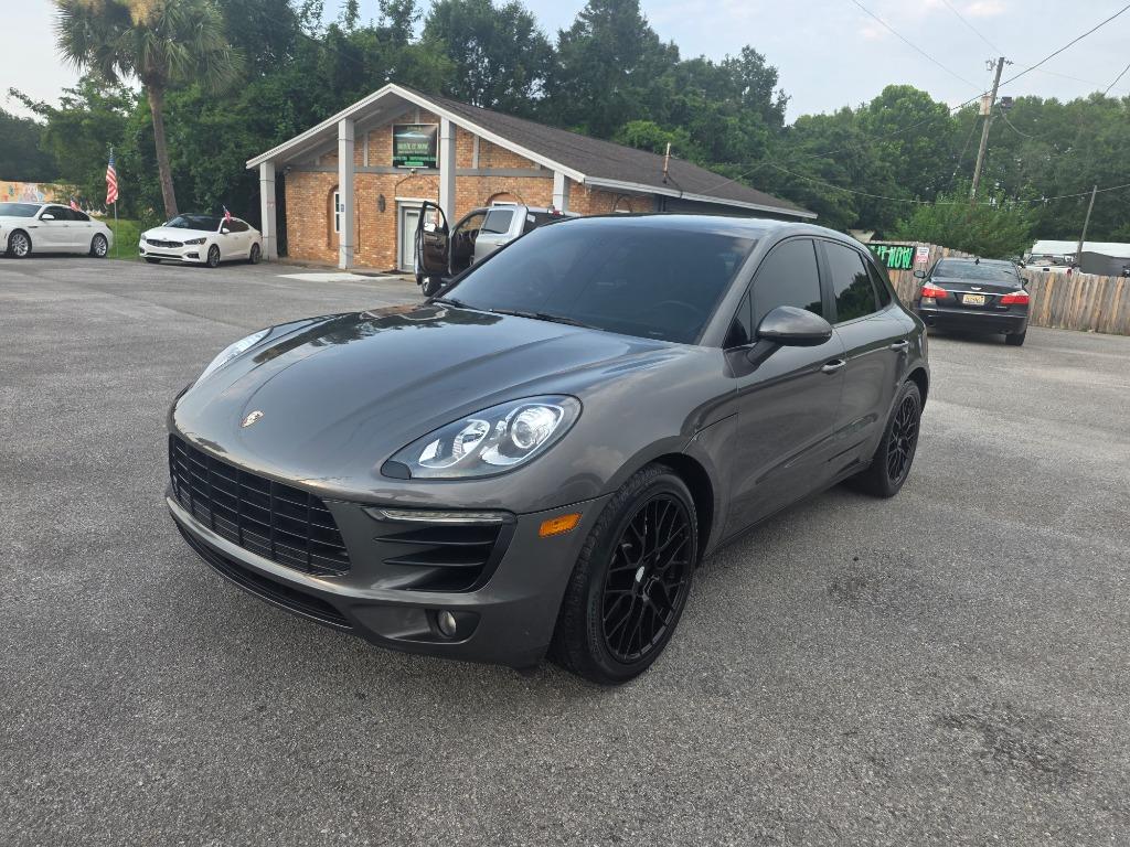 2015 Porsche Macan - $21,995