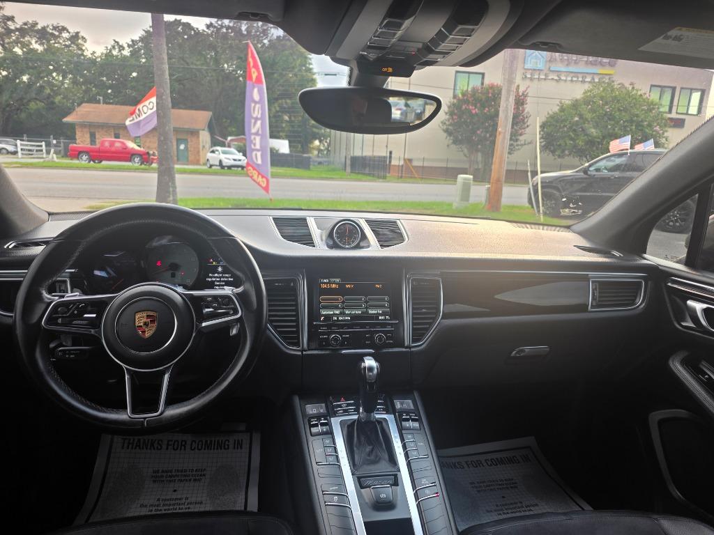 2015 Porsche Macan - $21,995