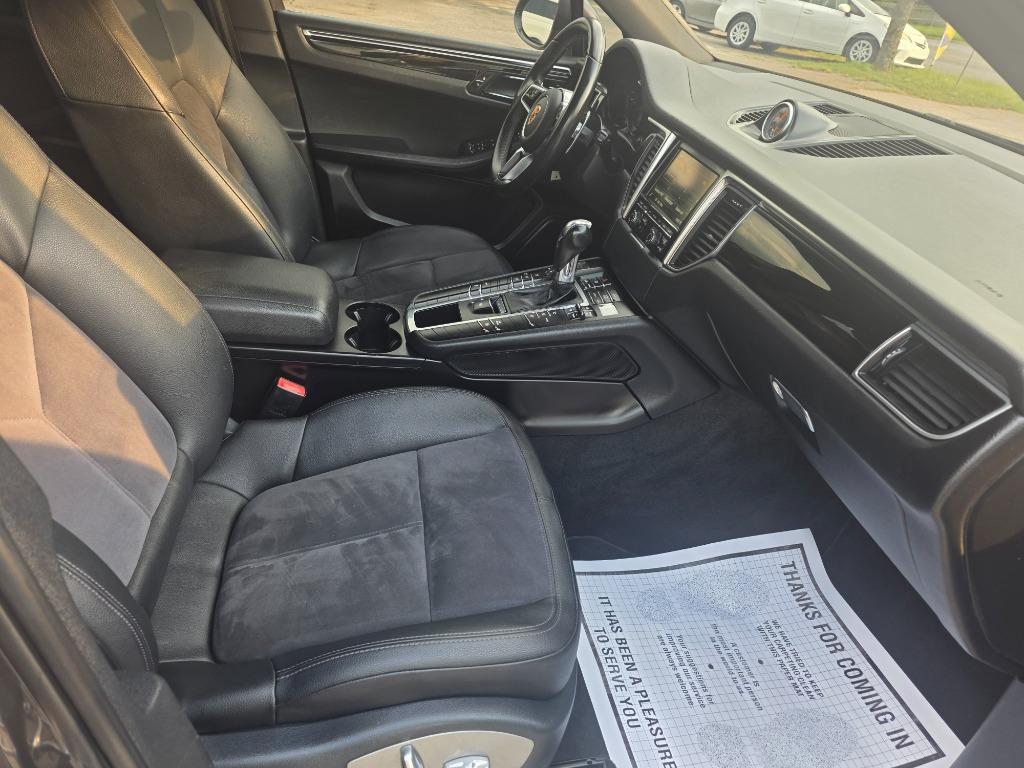 2015 Porsche Macan - $21,995