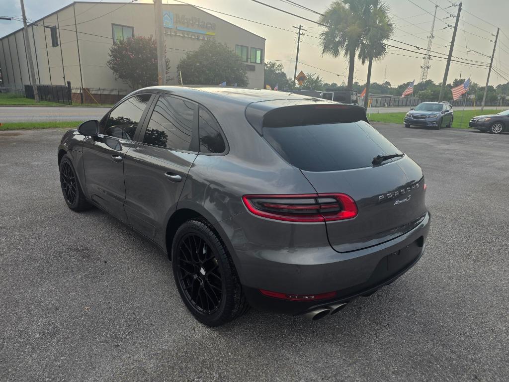 2015 Porsche Macan - $21,995