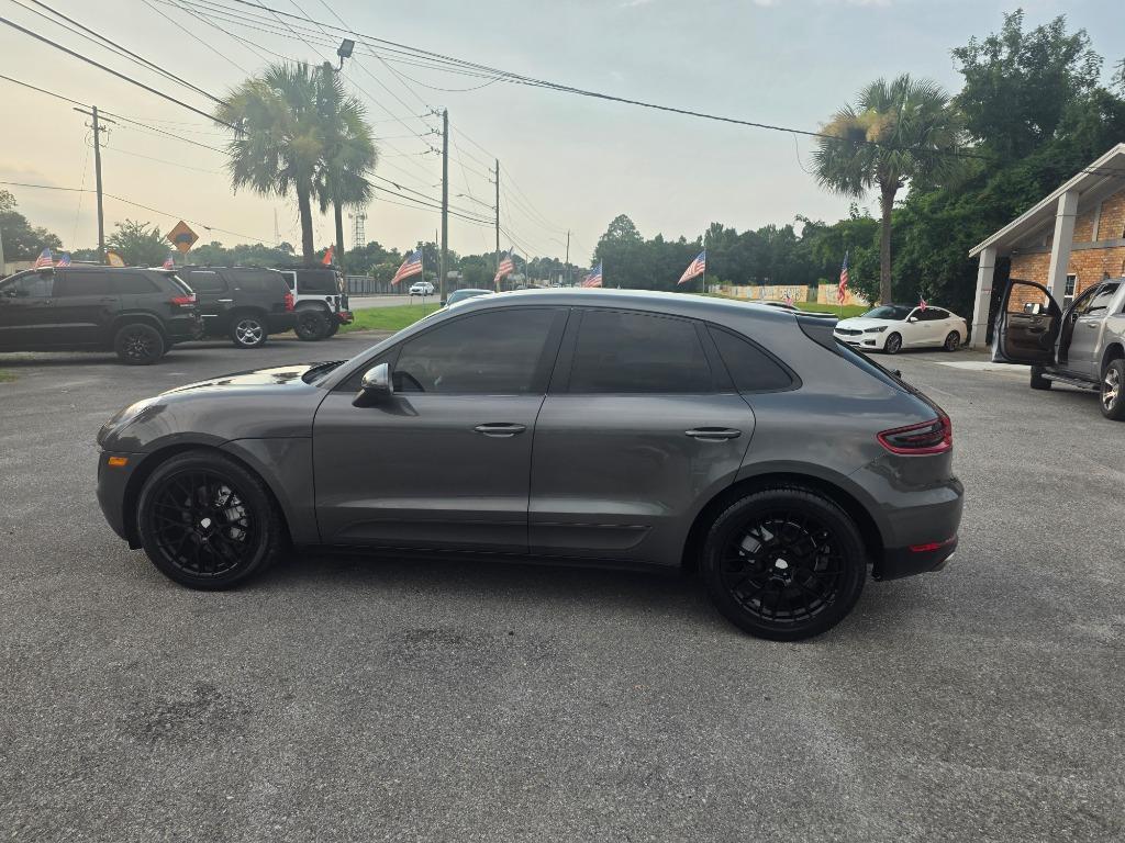 2015 Porsche Macan - $21,995