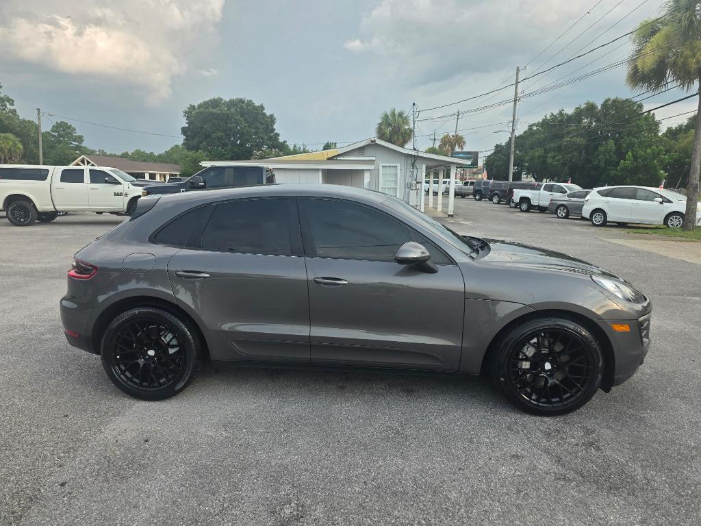 2015 Porsche Macan - $21,995
