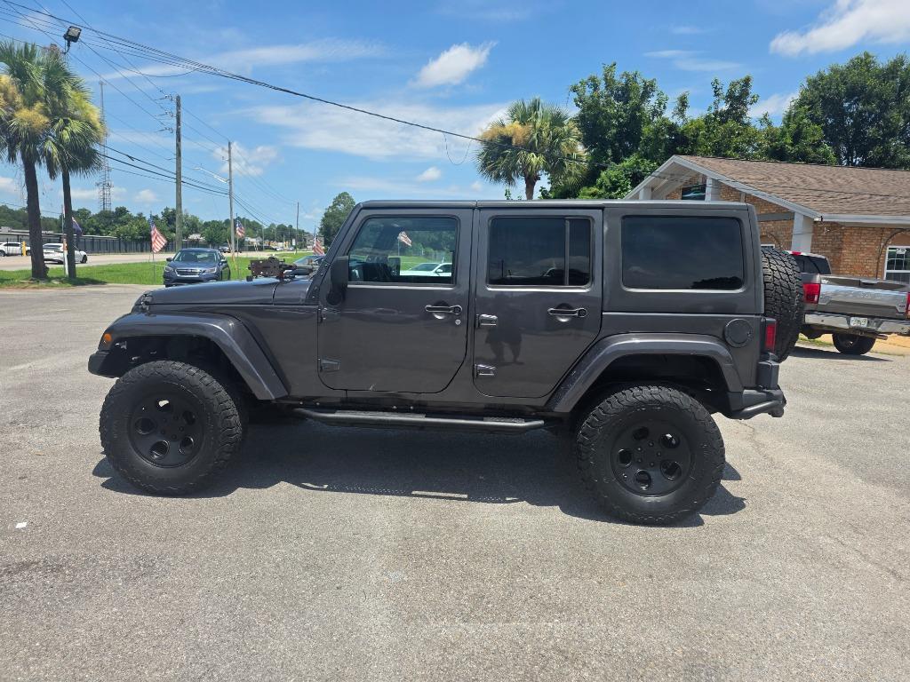 2014 Jeep Wrangler - $13,995