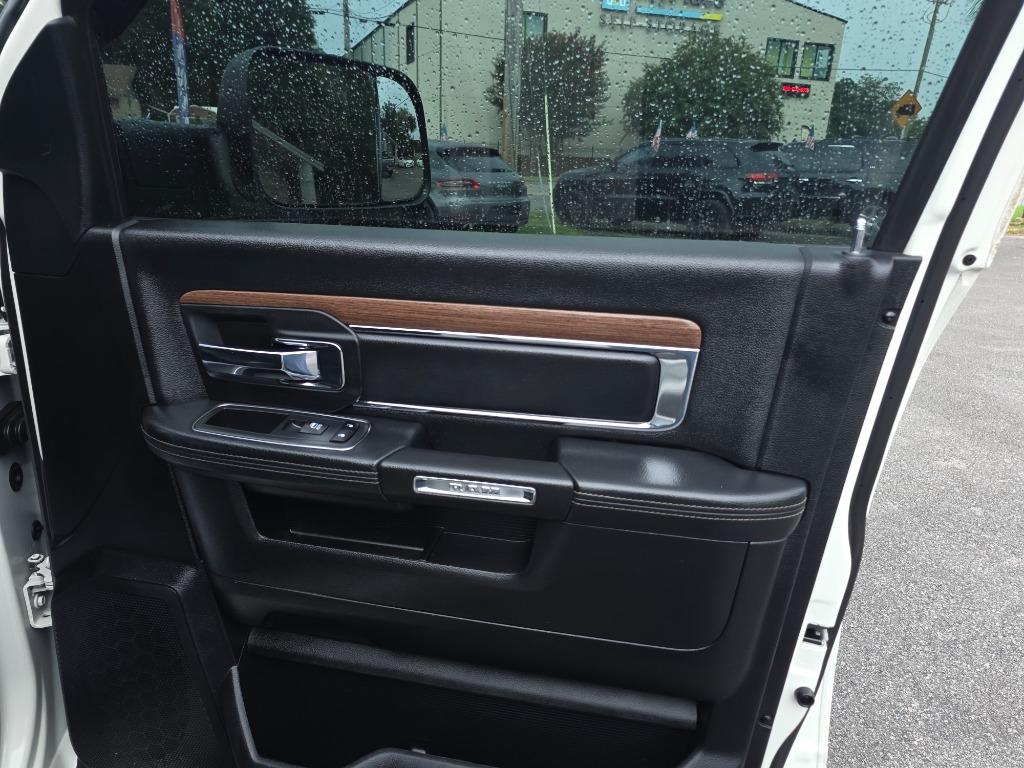 2017 Ram 2500 - $31,995