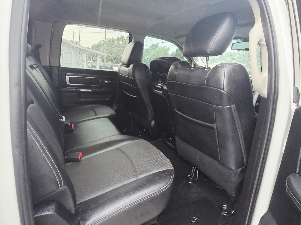 2017 Ram 2500 - $31,995