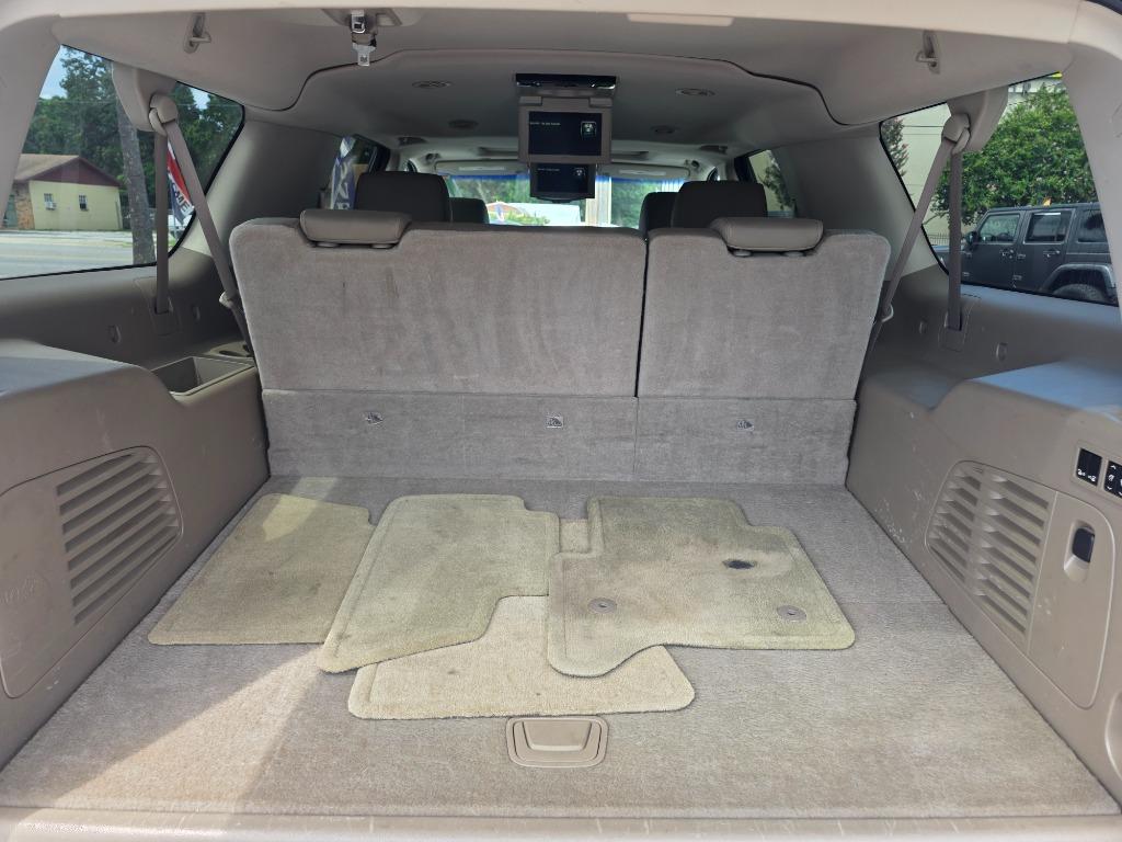 2016 Chevrolet Suburban - $19,995