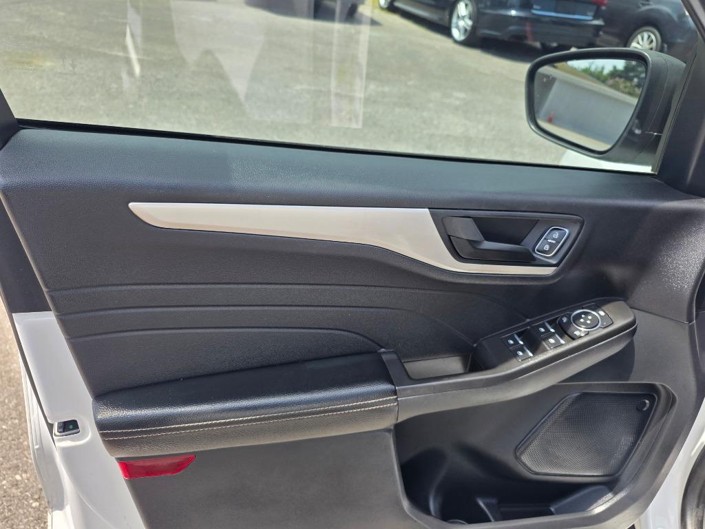2021 Ford Escape - $11,995