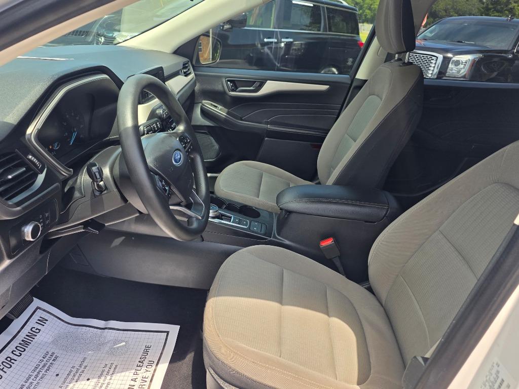 2021 Ford Escape - $11,995