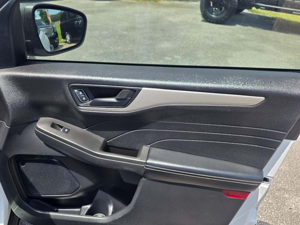 2021 Ford Escape - $11,995