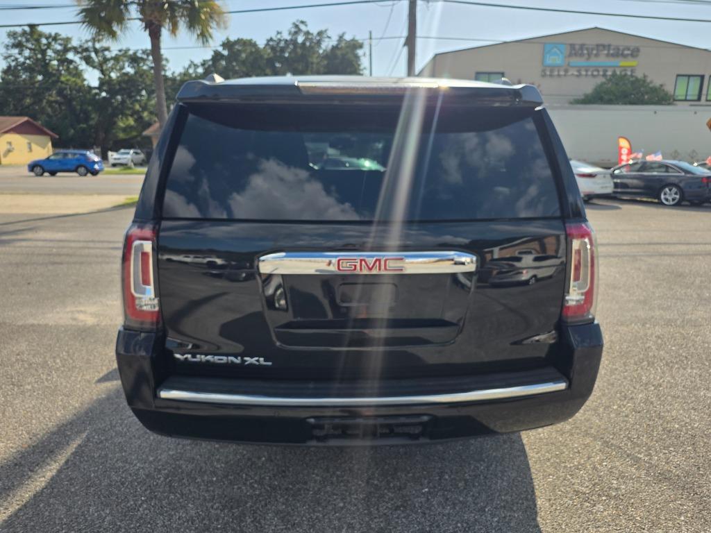 2017 GMC Yukon - $13,995
