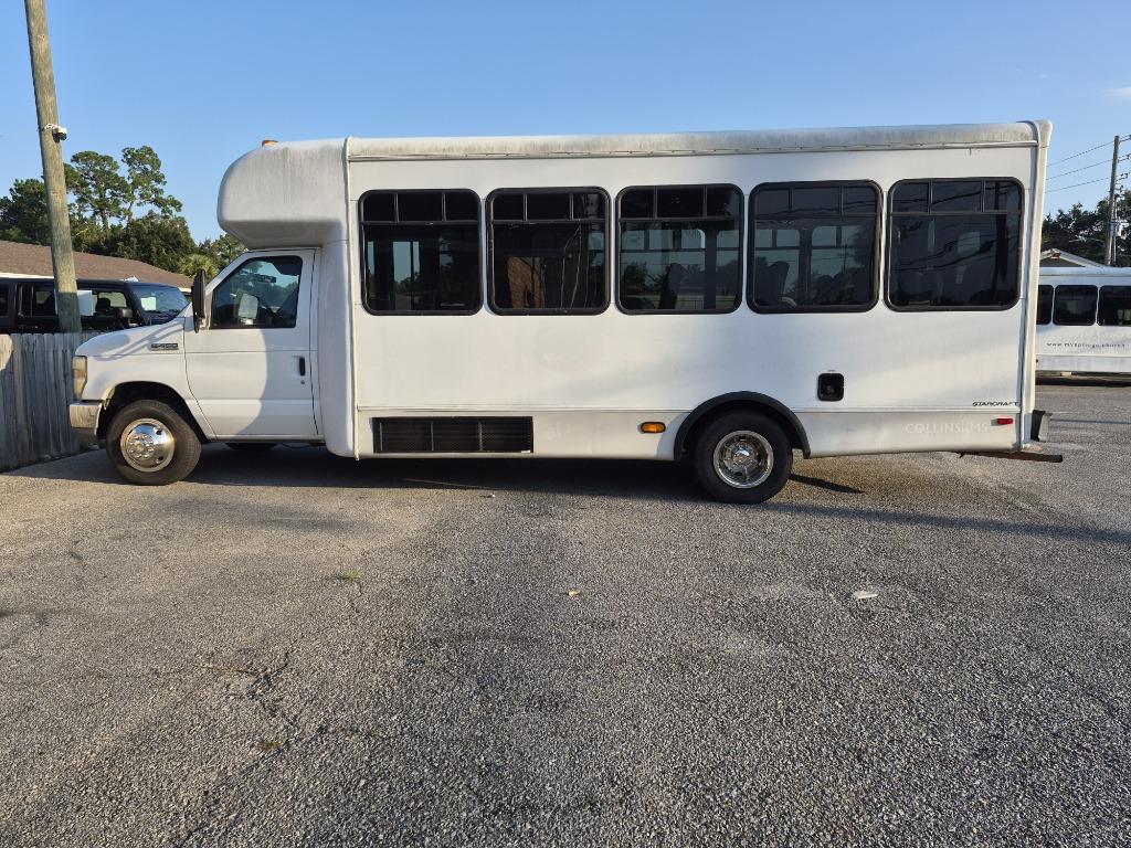 2008 Ford E-450