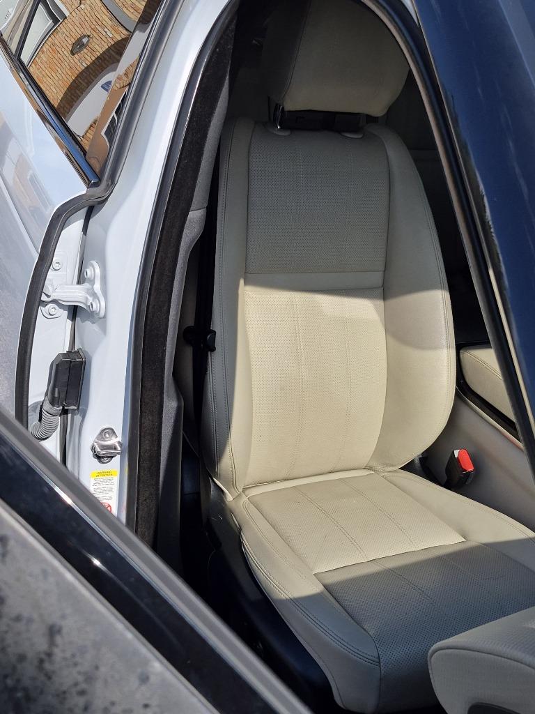 2020 Land Rover Range Rover Velar - $20,995