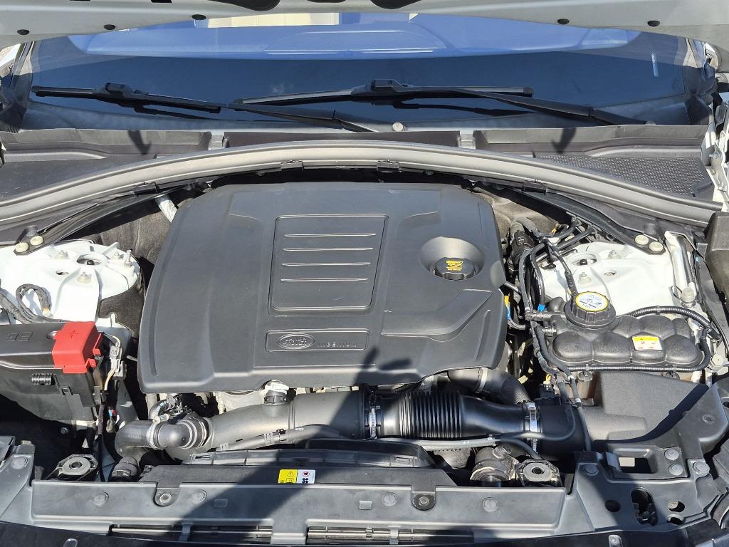 2020 Land Rover Range Rover Velar - $20,995