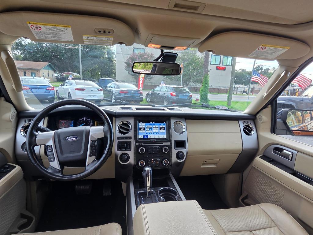 2017 Ford Expedition - $11,995