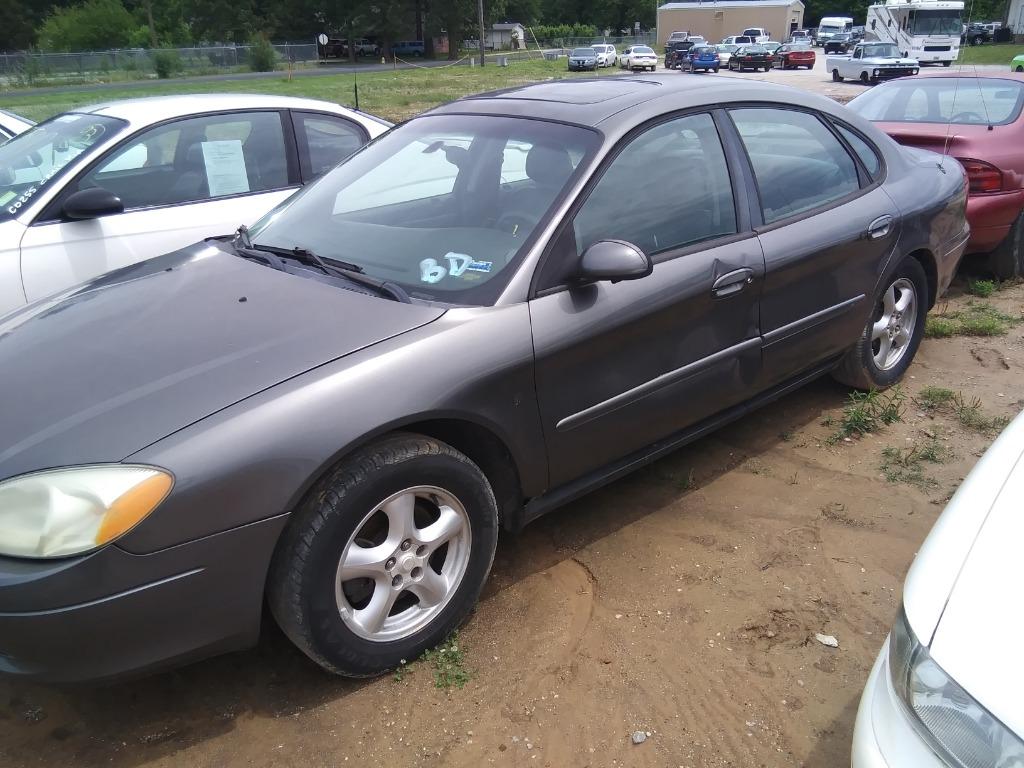 2002 Ford Taurus