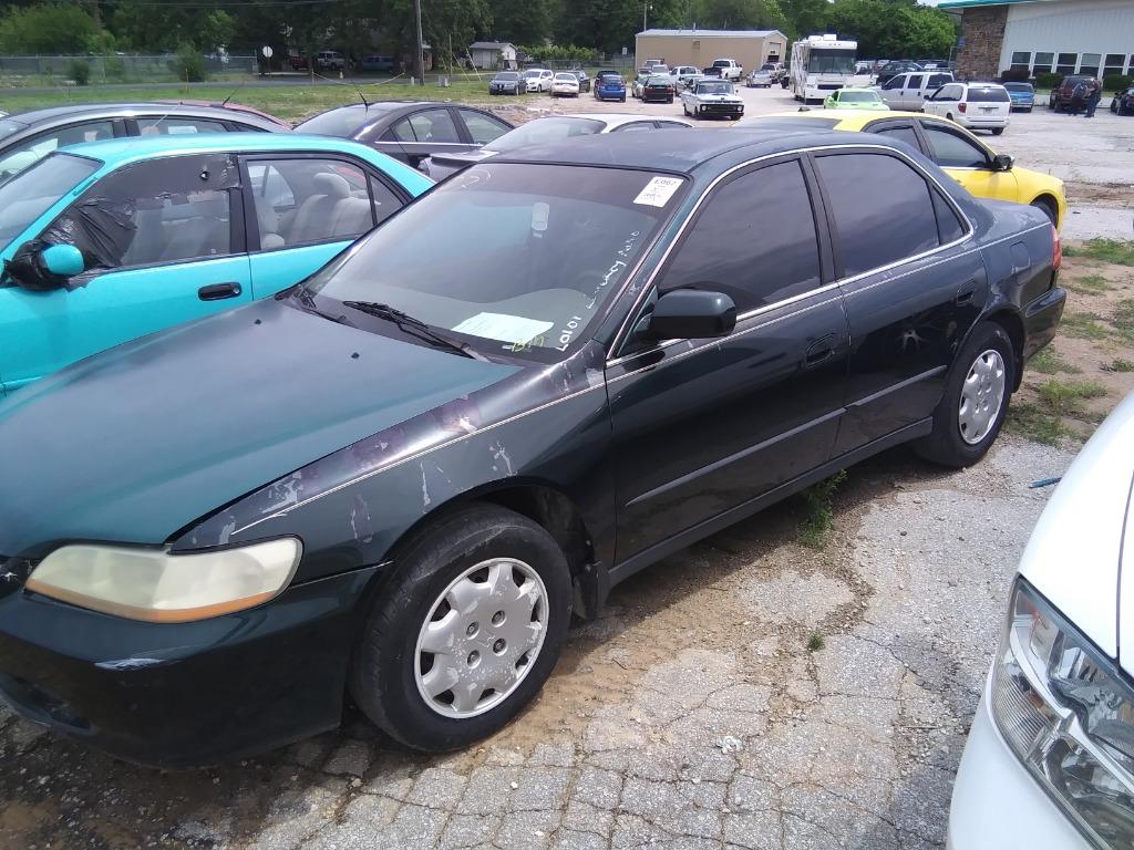 1998 Honda Accord LX photo