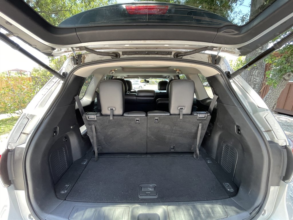 2014 Nissan Pathfinder S photo