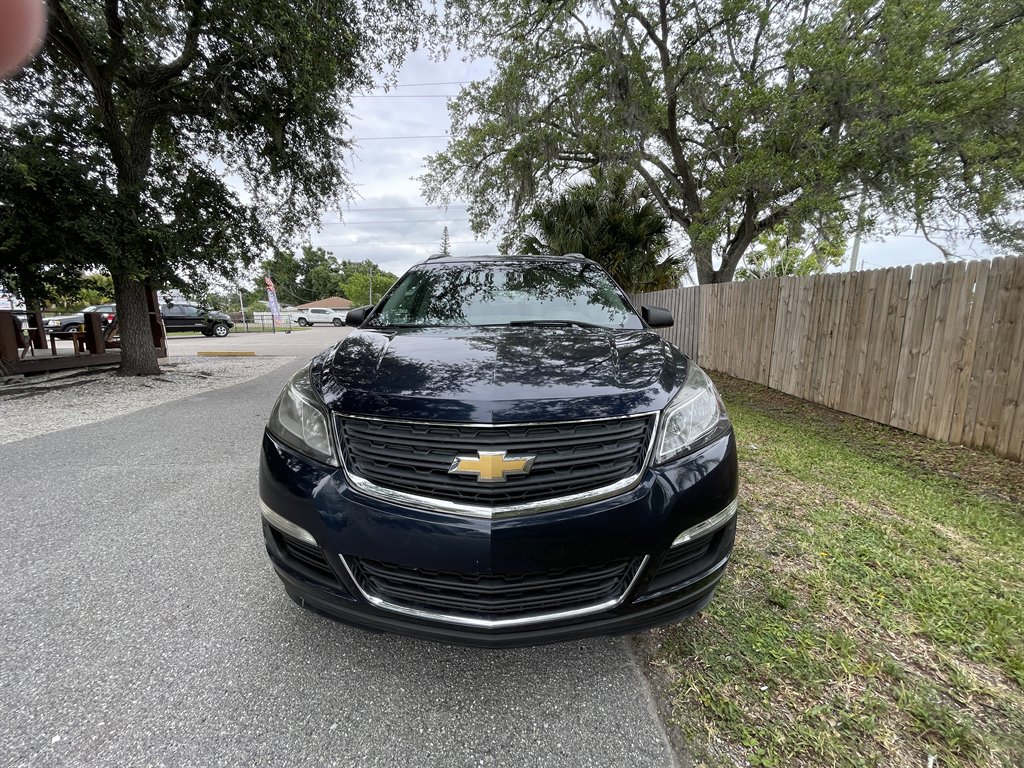 2017 Chevrolet Traverse - $5,399