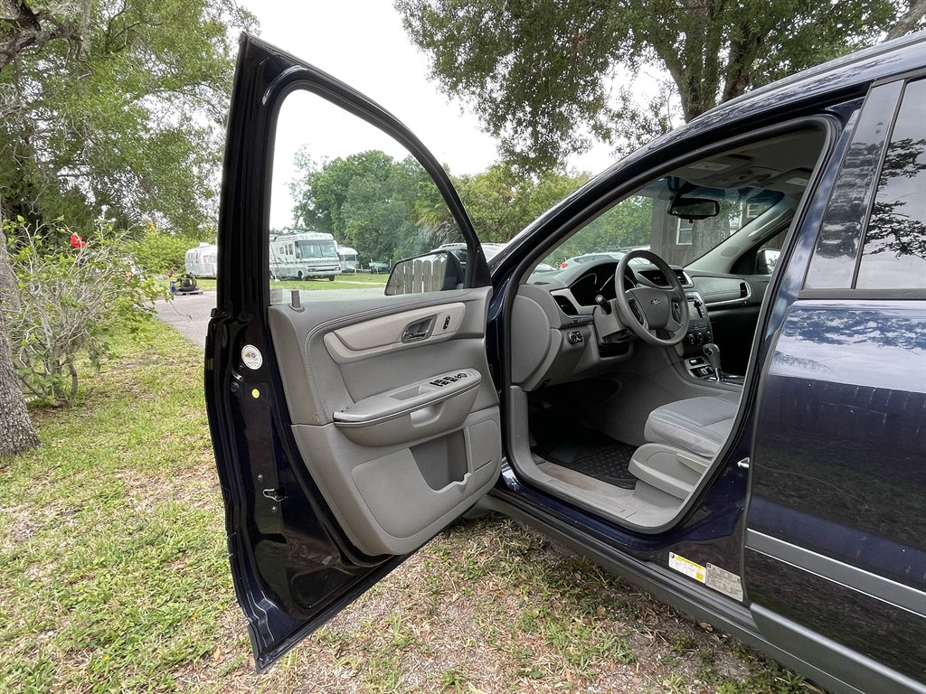 2017 Chevrolet Traverse - $5,399