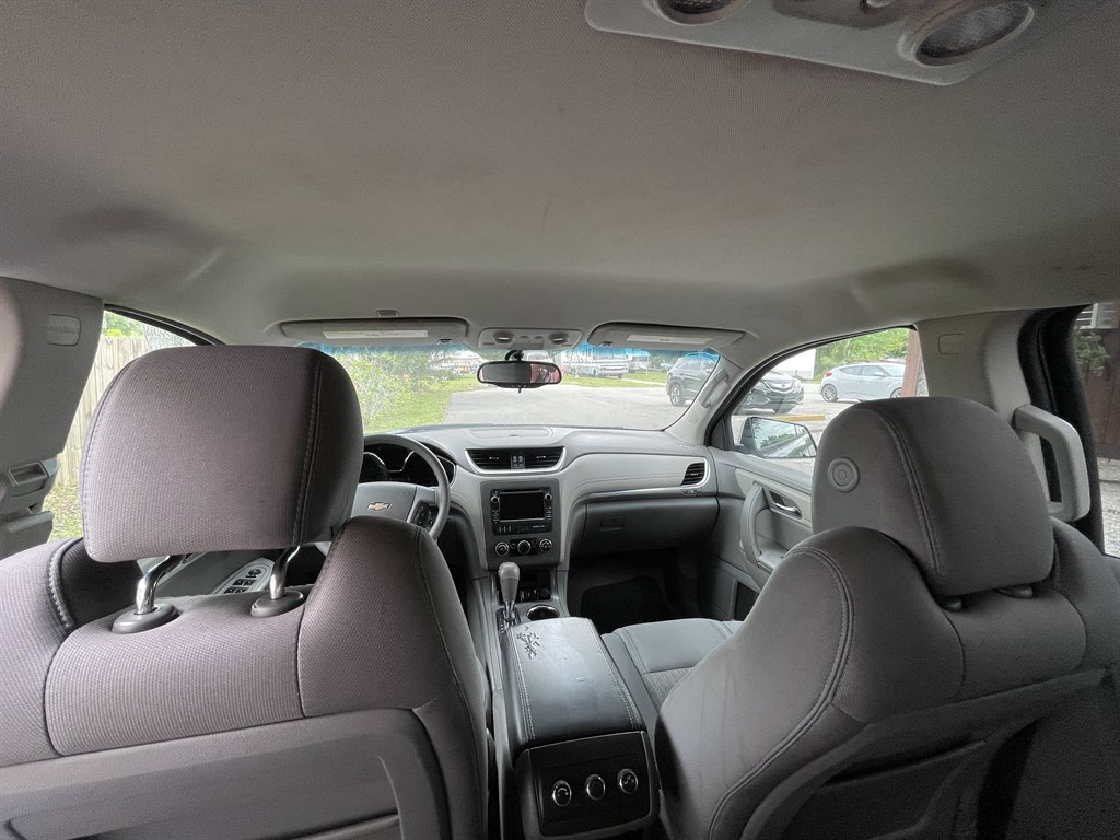 2017 Chevrolet Traverse - $5,399