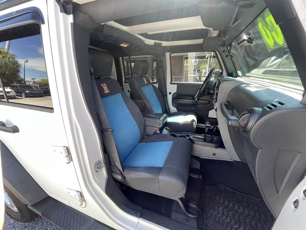 2010 Jeep Wrangler - $9,500