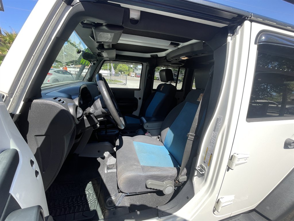2010 Jeep Wrangler - $9,500