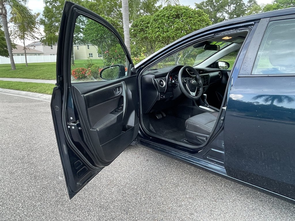 2019 Toyota Corolla - $6,850