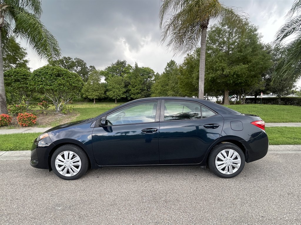 2019 Toyota Corolla - $6,850