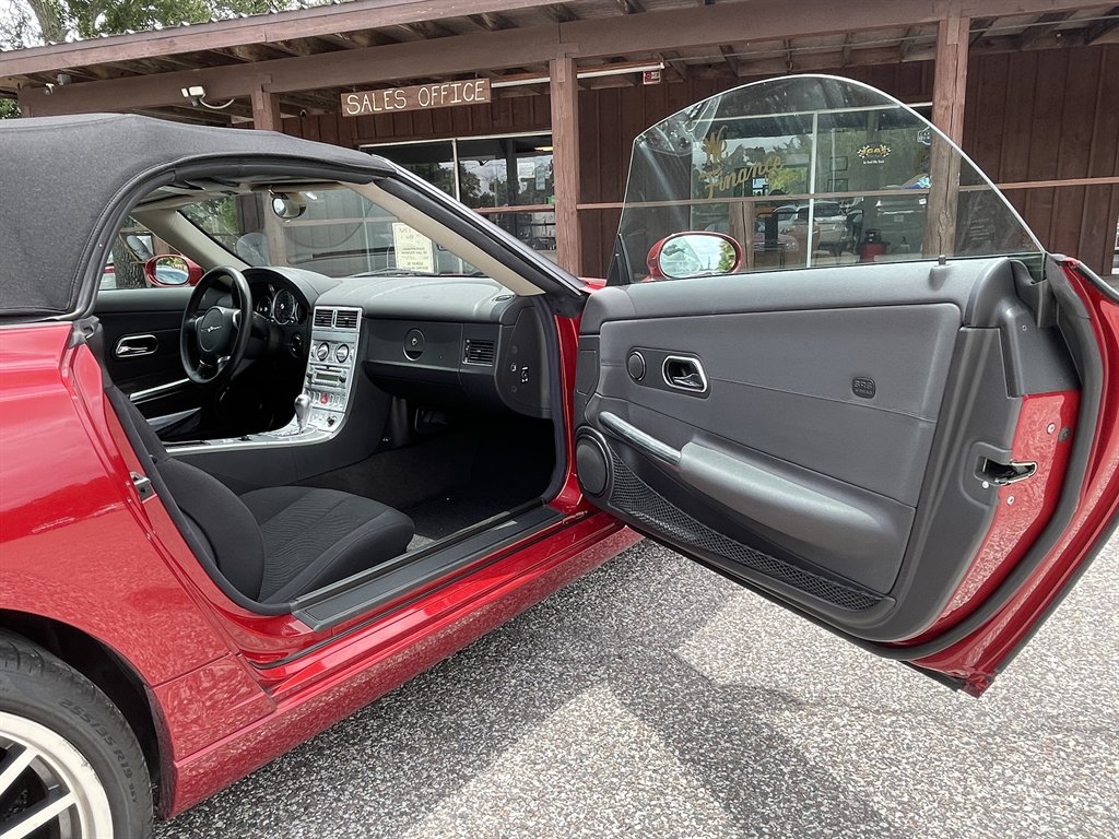 2007 Chrysler Crossfire - $9,295