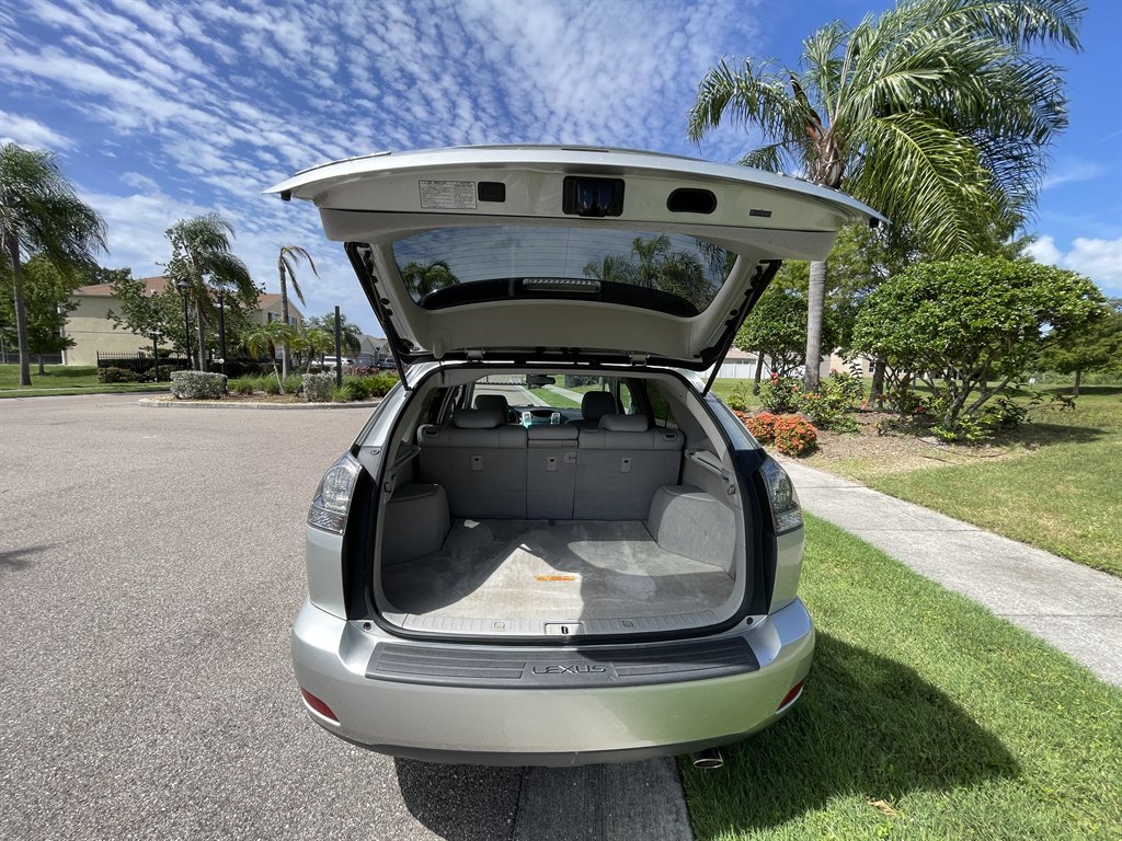 2005 Lexus RX - $5,850